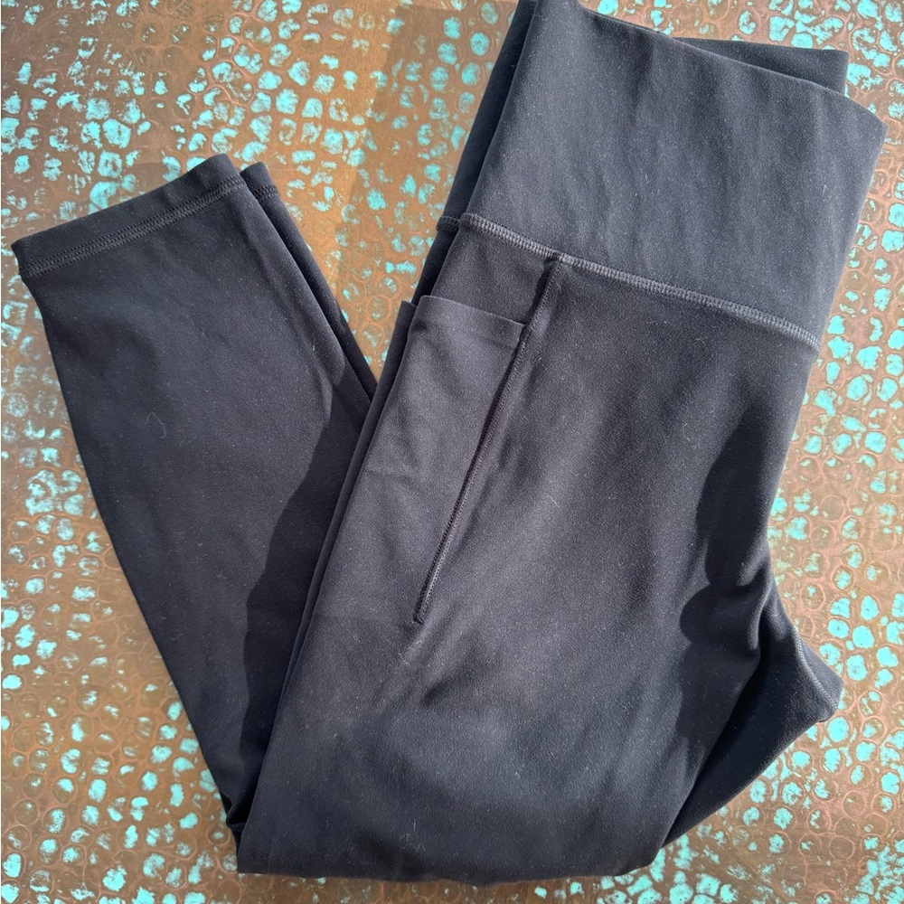 Athleta Salutation Stash Pocket II 7/8 Tight - Picture 2 of 6